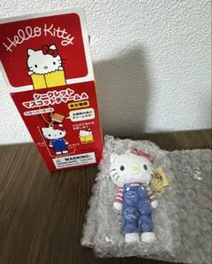 ハローキティ展　シークレットマスコットチャームA オーバーオール