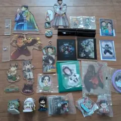 鬼滅の刃 アクリルスタンドまとめ売り - メルカリ