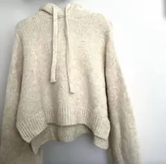美品✨️ZARA フード付きショート丈ニット