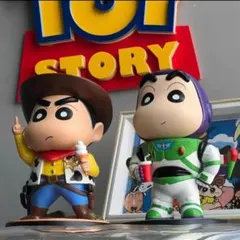 クレヨンしんちゃん　フィギュア　トイ・ストーリー　ウッディ　バズ