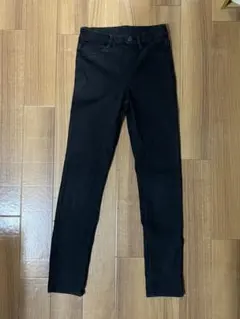 ユニクロ　ストレッチデニム　140