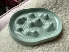 猫用　早食い防止　吐き戻し予防　フードボール　お皿　器　グリーン