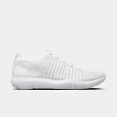 半額! Nikeナイキトランスフォーム フライニット × リカルド・ティッシ　9