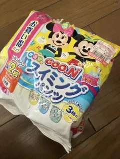 GOO.N スイミングパンツ Mサイズ 残り11枚　ディズニーデザインのサムネイル