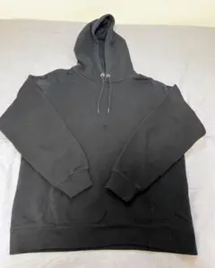 GUパーカー　ブラック（XL）
