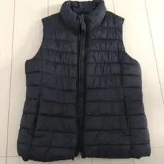 Gap ブラック　ダウンベスト S
