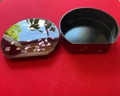 お菓子や小物入れ（宇野千代）美品　2つあります（要相談）のサムネイル