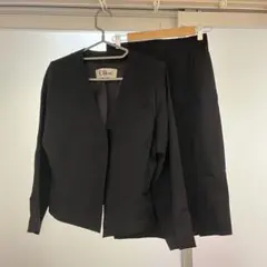 Chloé ブラックスーツ ジャケットとスカートセットアップ