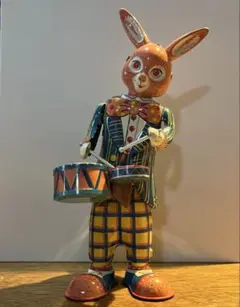 Item thumbnail for item 60761708-3d3a-480c-b96d-8cd05d8af802