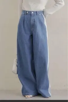 chico ワイドサイドラインデニムパンツ