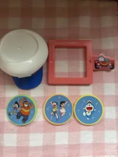 ドラえもんハッピーセットのサムネイル