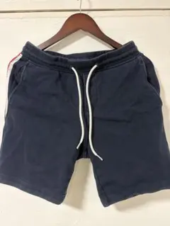 ‼️TOMMY HILFIGER ショートパンツ ネイビー‼️のサムネイル