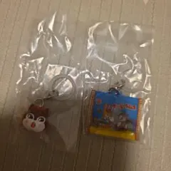 クッピーラムネめじるしアクセサリー2点セット。