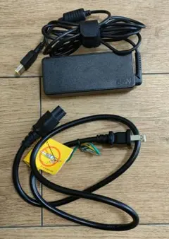 Lenovo 65W 電源アダプター
