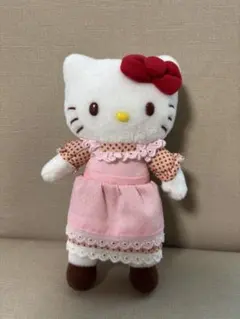ハローキティ展 50周年ぬいぐるみマスコットホルダー　エプロン ハローキティ展 50周年ぬいぐるみマスコットホルダー エプロン - メルカリ
