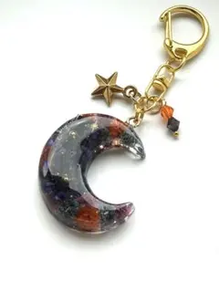 三日月形レジンチャーム 星型パーツ付き