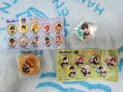 くら寿司限定ブルーロック　ラバーキーホルダー、缶バッジ