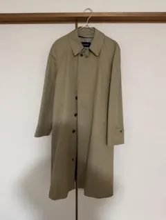 ベージュ ステンカラーコート
