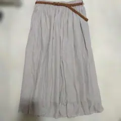 ロングスカート フレアスカート 薄いグレー 編み込みベルト付 Mサイズ