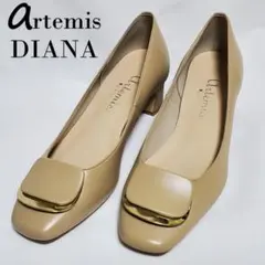 【新品同様】artemis by DIANA バックル付きスクエアトゥパンプス