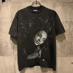 FC限定 Chevon Tシャツ 谷絹茉優 - メルカリ