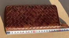 編み込みデザイン 長財布 ブラウン