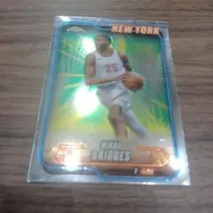 Topps Chrome Mikal Bridges NBAカード