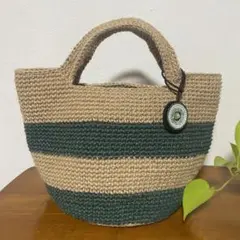 Item thumbnail for item 16a3182f-89ae-414d-b88b-b9ae8c871573