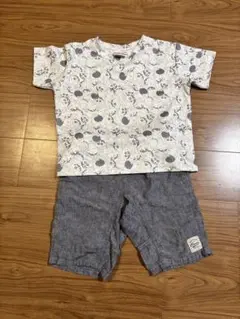 しんちゃんTシャツとショートパンツセット　140㎝