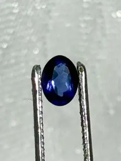 アイオライト オーバルカット0.67ct 約7×5mm