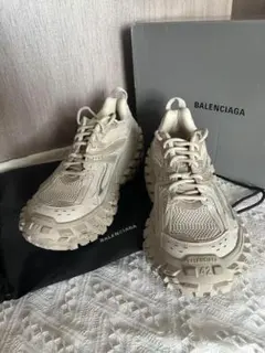 2025年最新】defender スニーカーの人気アイテム - メルカリ