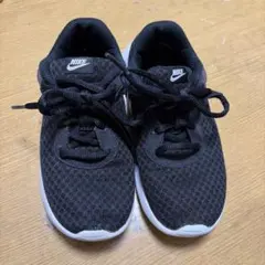 Nike ブラック⭐︎スニーカー18.5㎝