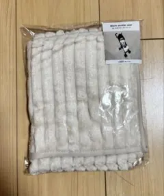 新品　あったかベビーカーシート　スリーコインズのサムネイル