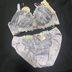 Item thumbnail for item 32ecb67e-42b1-49c2-badc-ea898ce2d2c4