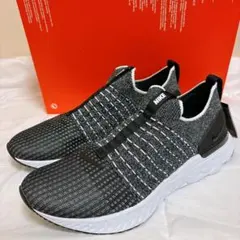 【新品】NIKE REACT PHANTOM RUN FK 2 スリッポン