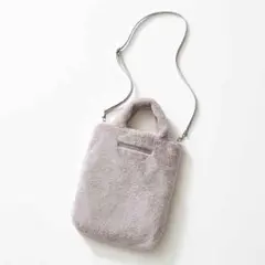ショルダーストラップつき ふわもこファートート
