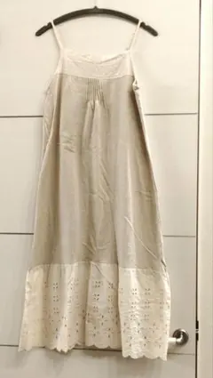 サマンサモスモス　生成り　 キャミワンピース