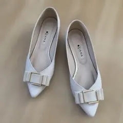 ダイアナ　パンプス