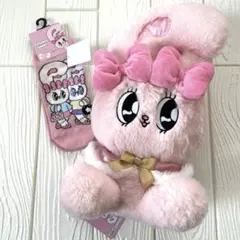 エスターバニーウインターケーブBIGぬいぐるみ　ソックス