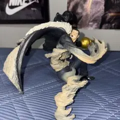 ワンピース クロコダイルフィギュア