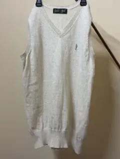 クリーム色 Vネック ニットベスト