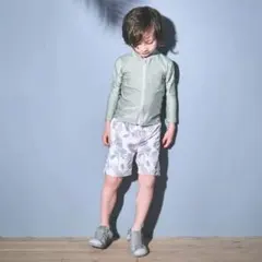 アプレレクール　水着　ラッシュガード　トランクス　くすみブルー　トロピカル柄