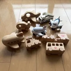 ANA JAL 航空機と車両の木製、プラスチックおもちゃセットのサムネイル