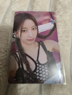 【美品】ルセラフィム GR8 ポップアップ different トレカ カズハ