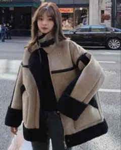 レディース ムートンボアブルゾン　モコモコ　毛皮　ファー　オシャレ　新品　韓国