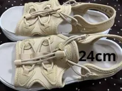 NIKE エアマックスココ 24cm