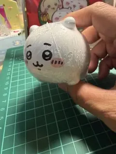 ちいかわ　貯金箱　カプセルトイ
