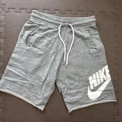 NIKE スウェット　ハーフパンツ　グレー　Sサイズ