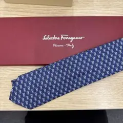 Salvatore Ferragamo 自転車柄 ネクタイ