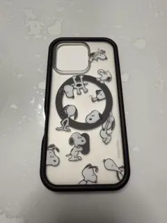 iPhone 16 Pro ケースMagSafe対応　スヌーピー